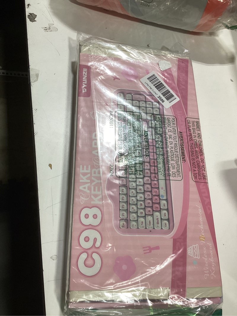 Condition photo showing Good Condition for YUNZII C98 Wireless Mechanical Keyboard with Number Pad,99 Key BT5.0/2.4G/USB-C Hot Swap Gasket Moun