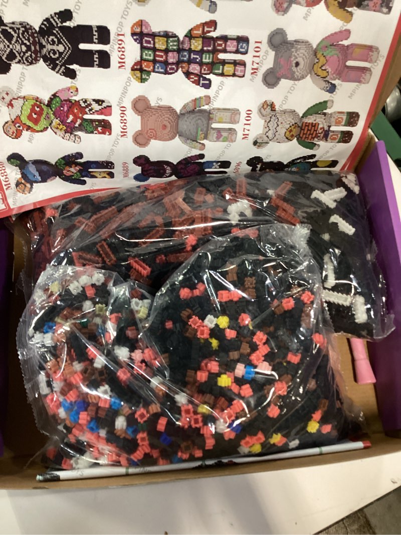 Condition photo showing New/Like New for hooleday animal graffiti skeleton bear micro building blocks set?7220pcs?, toy gift for adults and k
