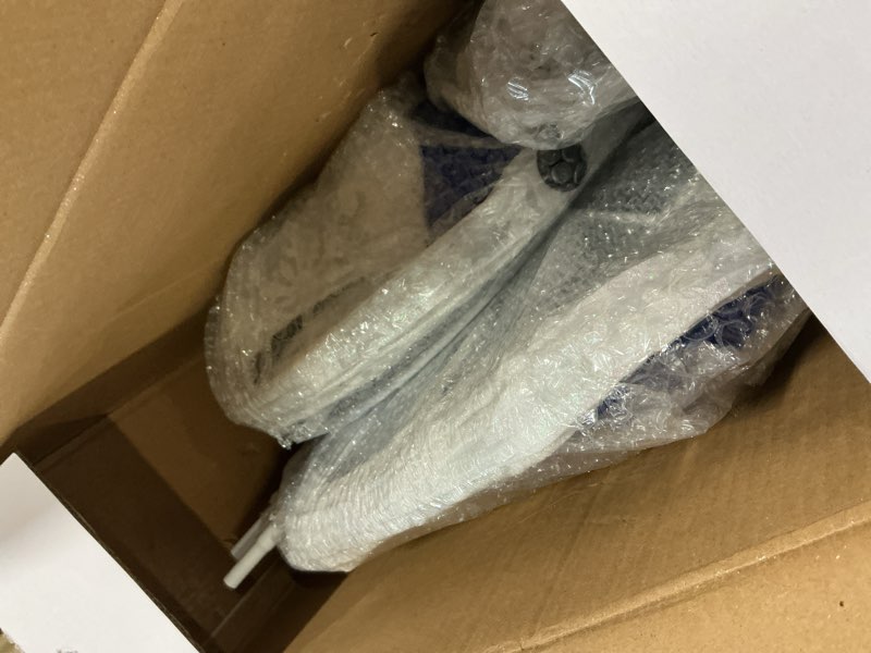 Condition photo showing Good Condition for JOIEDOMI 3 Pcs 3D Christmas Collapsible Snowman Yard Light 270 Pre-Lit LED Cool White Lights for Indoor Outdoor Garden Holiday Décor, Xmas Event Decoration, Christmas Eve Night, Blue Scarf