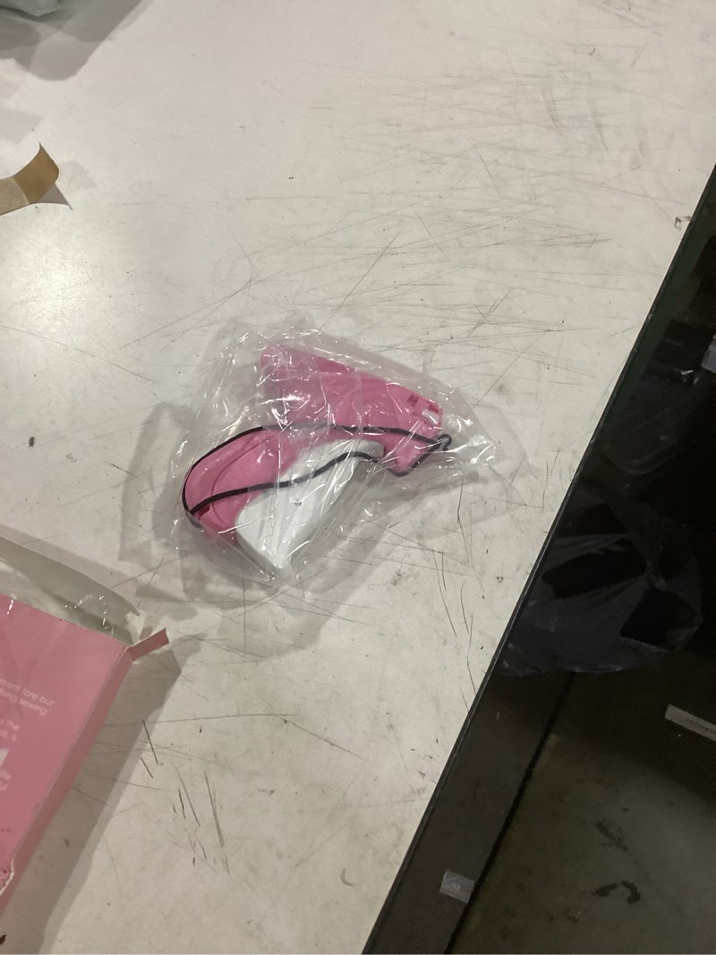 Condition photo showing Good Condition for stitch gun for clothes - handheld stitch gun quick clothing fixer - tagging gun - includes 6 needle, 1000 black fasteners & 1000 white fasteners pink-white