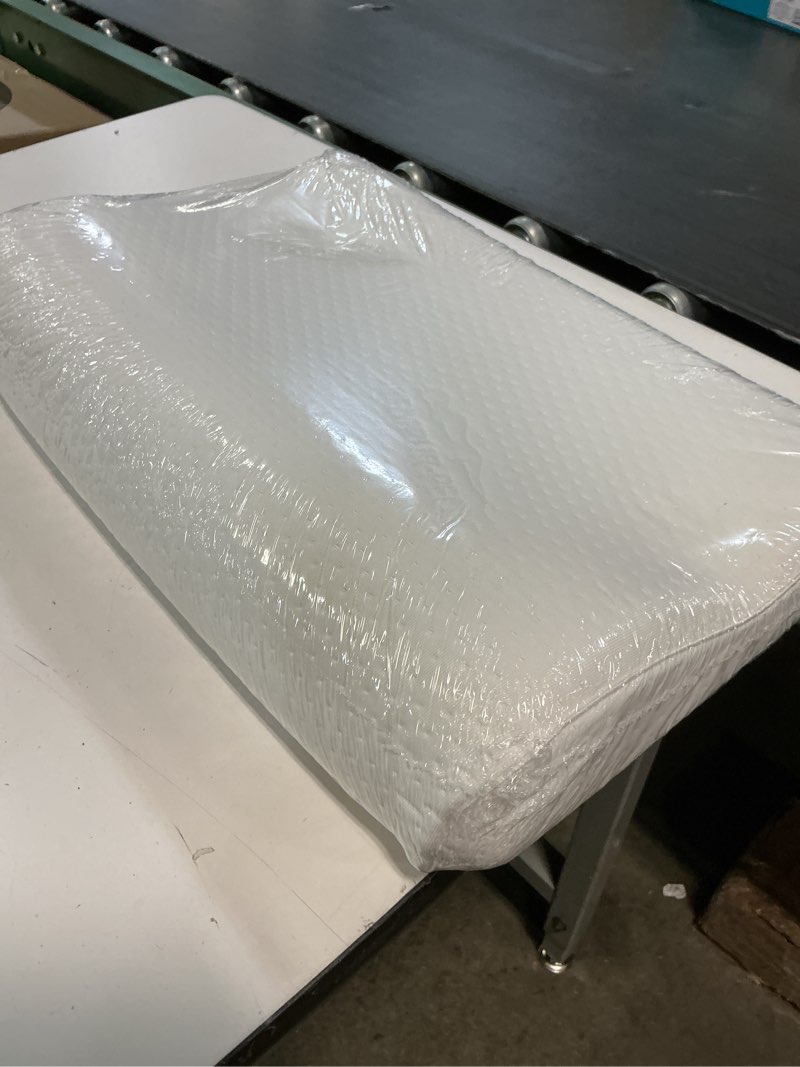 Condition photo showing New/Like New for tempur-pedic tempur neck pillow, small profile, white small profile 1