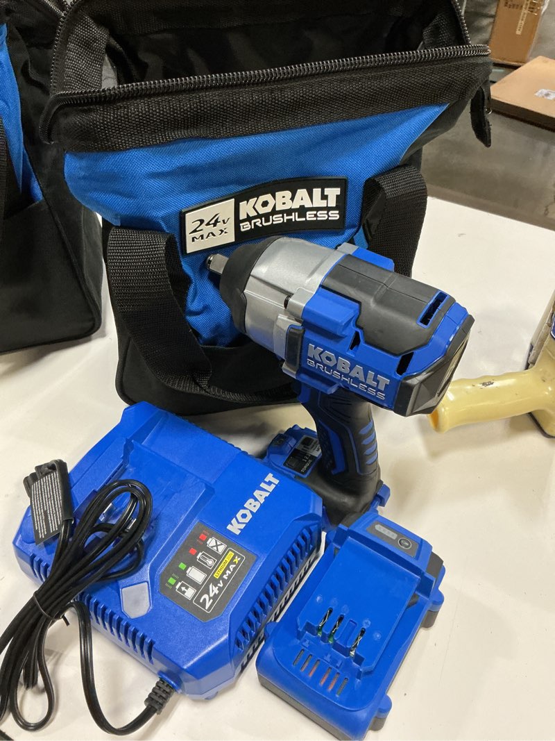 Condition photo showing Good Condition for kobalt 4913881 24-volt brushless 1/2" drive cordless impact wrench 4913881