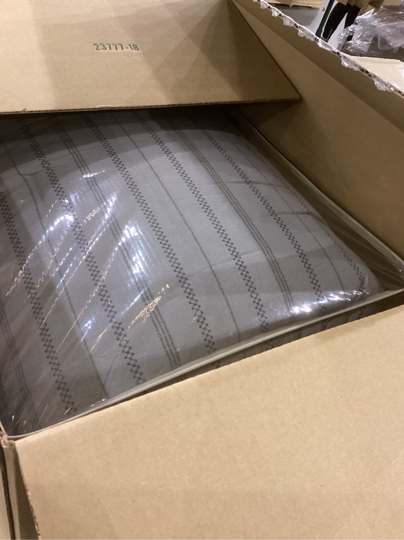 Condition photo showing Good Condition for INK+IVY Comforter for King Size Bed, Chenille Tufted, Breathable Cotton Comforter Set King, All Season Modern Boho Comforter with Farmhouse Bedding Flare, 2 Matching Shams, King Gray 3 Piece Comforter Set King/Cal King Gray