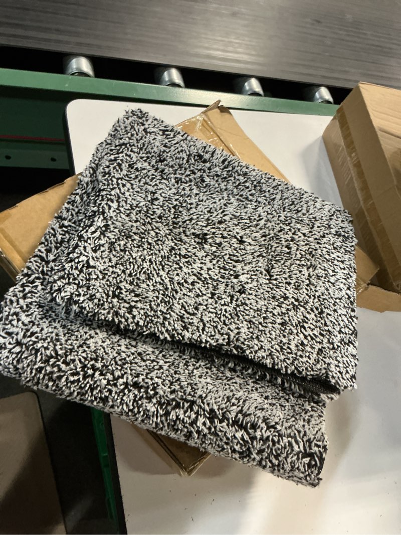 Condition photo showing Good Condition for beau jardin doormat super absorbent mud front door mat 36"x24" latex backing non slip for front inside dirt trapper mats cotton entrance shoes scraper washable black and white fibers 36"x24"