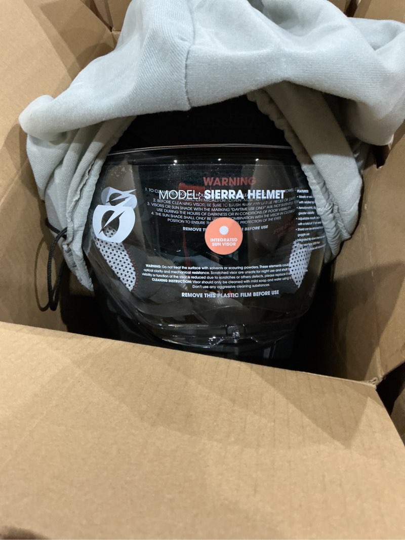 Condition photo showing Good Condition for o'neal sierra helmet flat black small