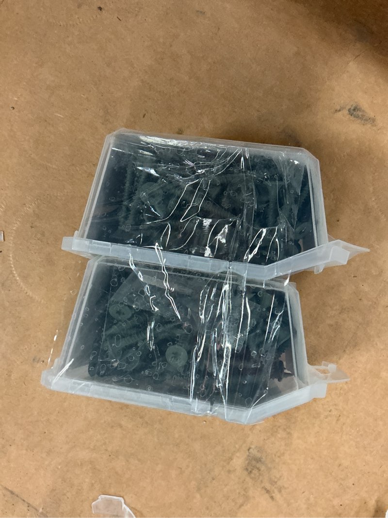 Condition photo showing Good Condition for #9 x 1-1/4 in. ribbed flat head t25 star drive cement board screw (140-pack)
