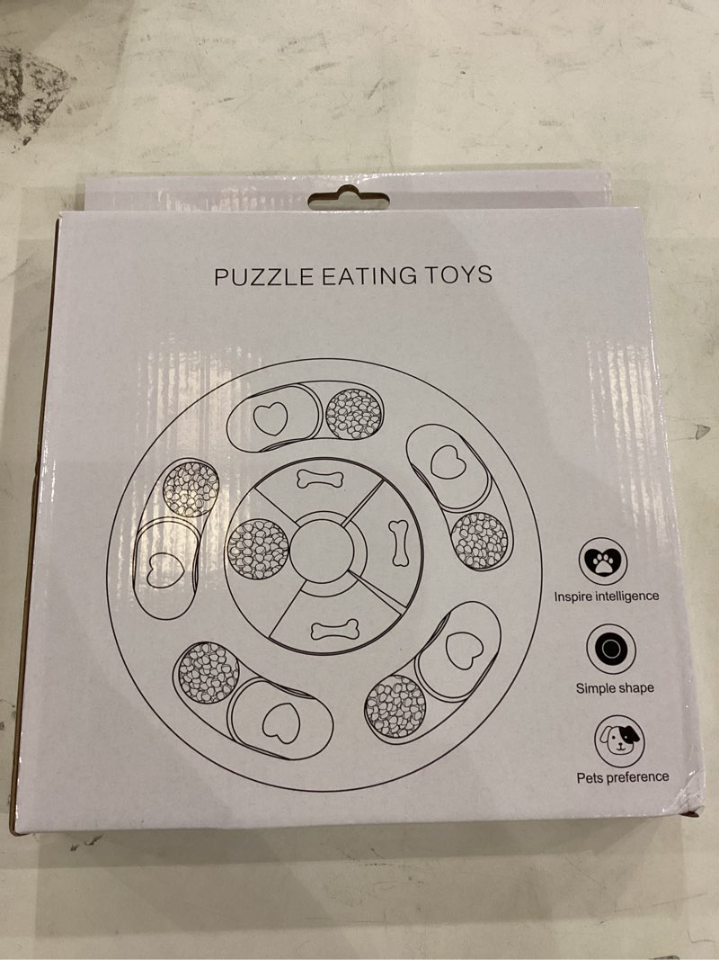 Puzzle eating toy green