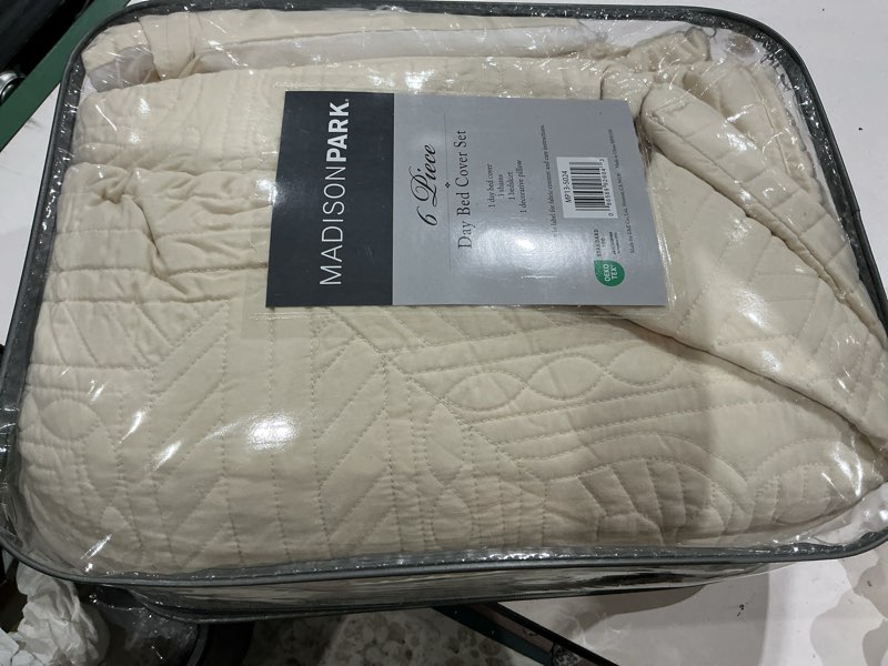 Condition photo showing Good Condition for madison park 6-piece reversible daybed comforter bedding cover sets summer lightweight quilting classic design set for twin size bed with bedskirt and decorative pillow  cream