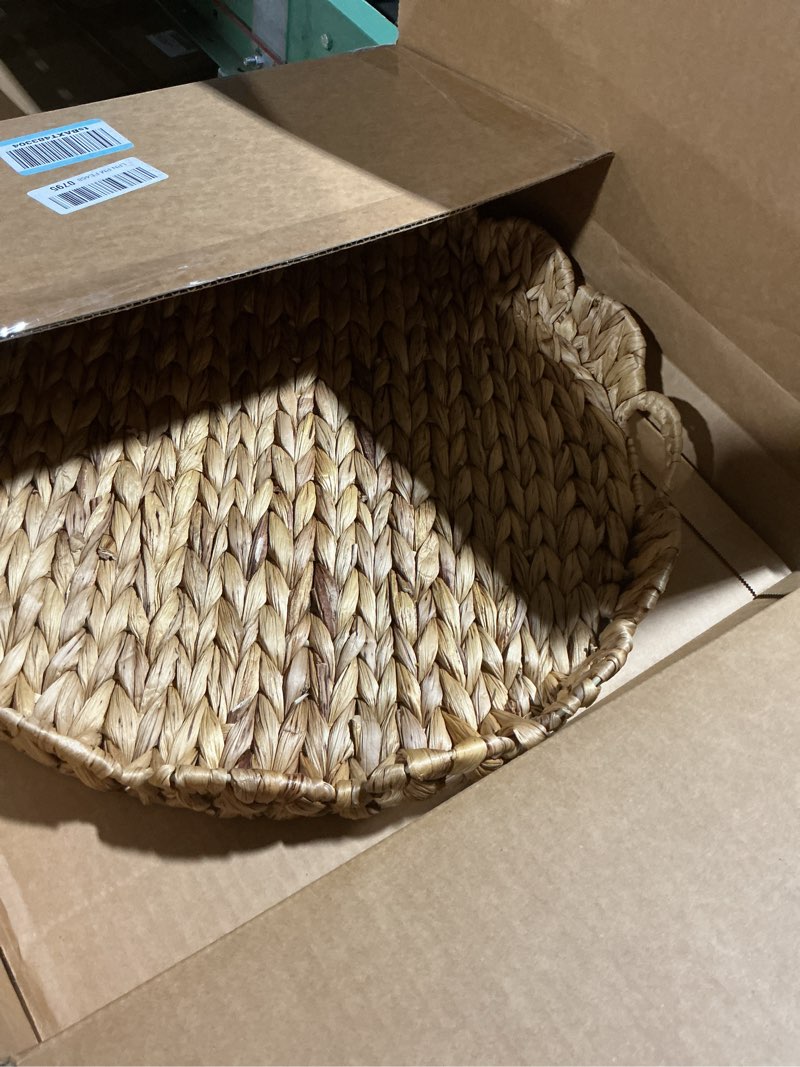 Condition photo showing Good Condition for Extra Large Round Ottoman Table Tray 19.7" with Handles - Handmade Wicker Serving Hand Woven Tray for Farmhouse Decorative Oversized Coffee Table Trays Living Room Kitchen Counter Breakfast Scalloped 20" Round-water Hyacinth-wave