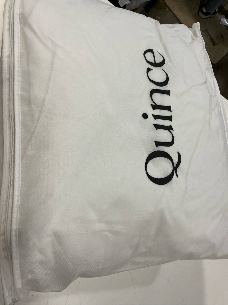 Condition photo showing Good Condition for ultra warm premium down duvet insert, full/queen, down