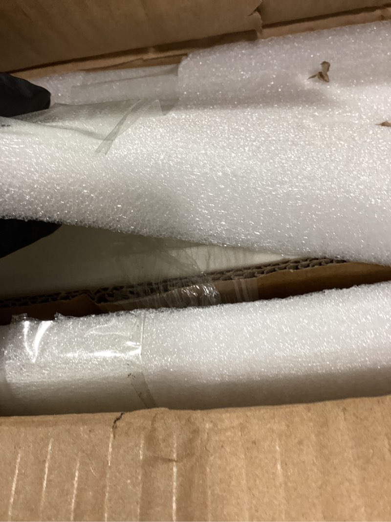 Condition photo showing New/Like New for dafuceramic casserole dish with lid, 3.5 quart porcelain baking dish with lid, deep 13 x 9 casserole dishes for oven with lid, rectangular bakeware with handle, microwave, oven safe