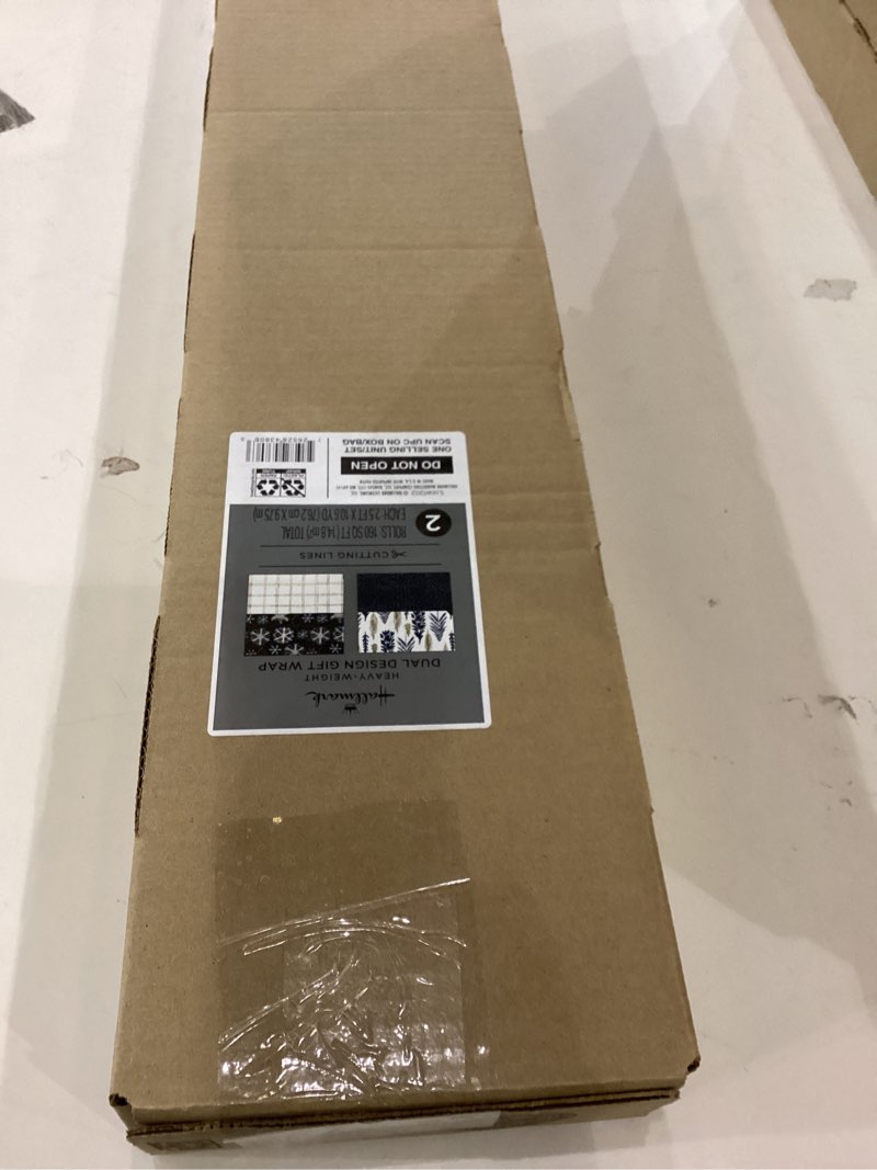 Hallmark Christmas Wrapping Paper Jumbo Rolls with Cut Lines on Reverse (2 Rolls, 4 Designs: 160 Sq.