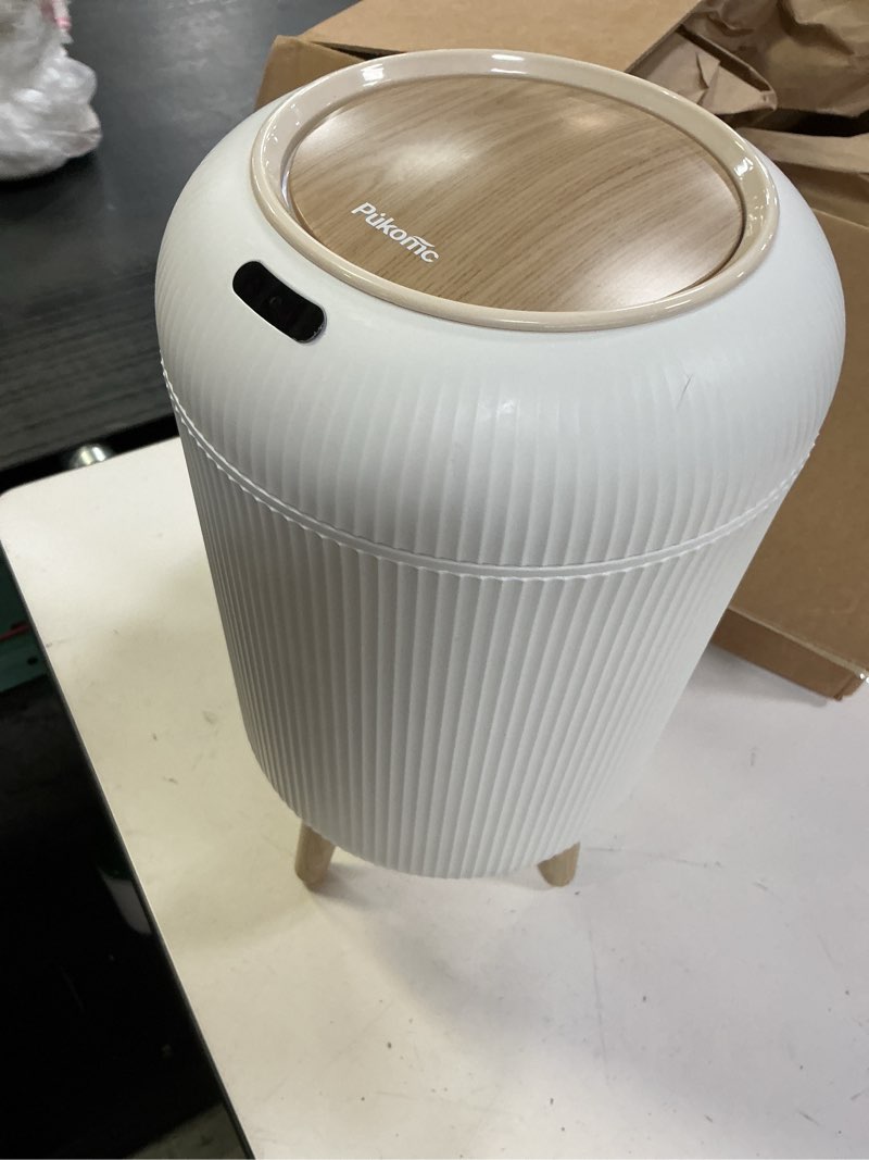 Condition photo showing Good Condition for Pukomc Smart Sensor Wastebasket, Convenient and Hygienic Easy to Use, Technology Sensor Waterproof Wastebasket Plastic Trash can for Kitchen, Bathroom, Bedroom, Living Room, Office and Outdoor 1 Pack white