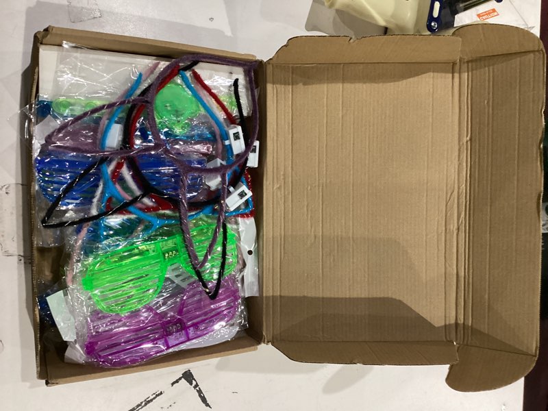 Condition photo showing Good Condition for MIBOTE 269Pcs Led Light Up Toys Party Favors Glow in the Dark Party Supplies for Kid/Adults Halloween with Light Up Glasses,Rings,Fidget Spinner Bracelets,100 Glow Sticks Bulk Party Pack DIY Glow