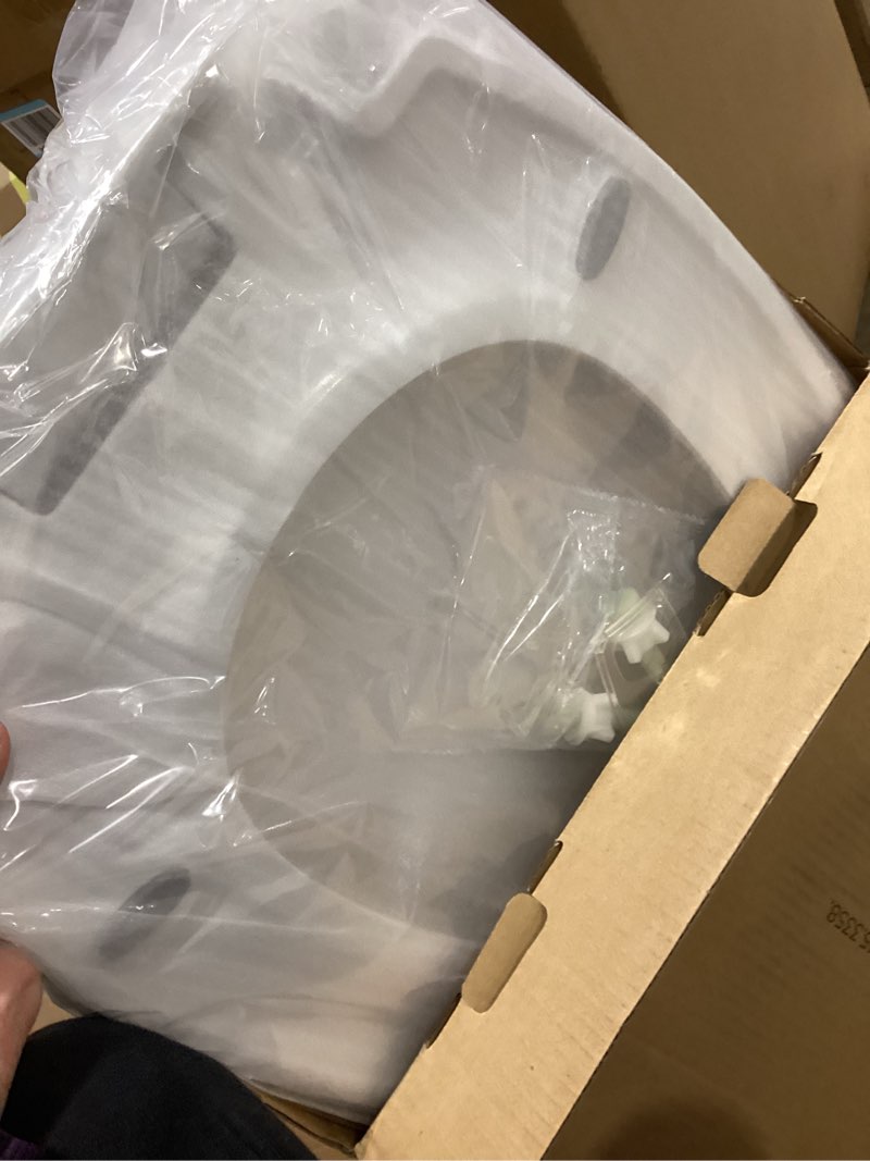 Condition photo showing Good Condition for delta faucet morgan elongated slow-close white toilet seat with non-slip seat bumpers, white 811903-wh transitional slow close