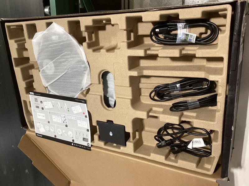 Condition photo showing New/Like New for alienware 27 4k dual-resolution gaming monitor - aw2725qf - 4k at 180hz and fhd at 360hz, 0.5ms gtg 1ms gtg (extreme mode), vesa adaptivesync, nvidia g-sync compatible, hdmi/dp/usb 3.2 gen1 - black 27.4 inches 163 pixels per inch aw2725qf