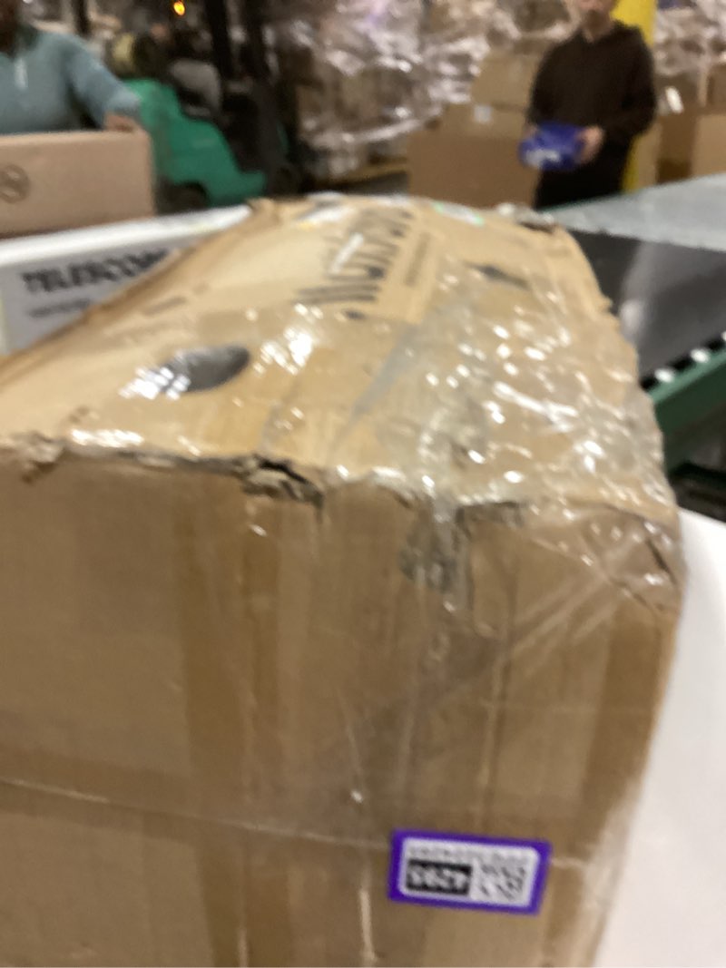 Condition photo showing New/Like New for MAXYOYO 6" Extra Thick Japanese Floor Mattress Futon Mattress, Foldable Tatami Pad for Adults, Roll Up Floor Bed for Guest Room Bedroom RV, Green, Queen Queen Green