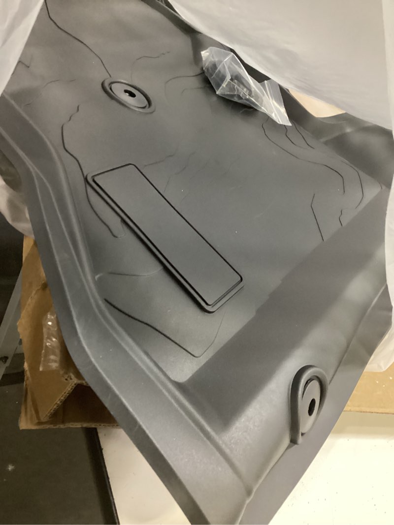 Condition photo showing Good Condition for kiwi master floor mats for 2020-2026 jeep gladiator jt, oem replacement 82215626ab, custom fit all weather car mats, heavy duty tpe floor liners, front & rear 2 row, black jeep gladiator jt|2020-2026|floor mats