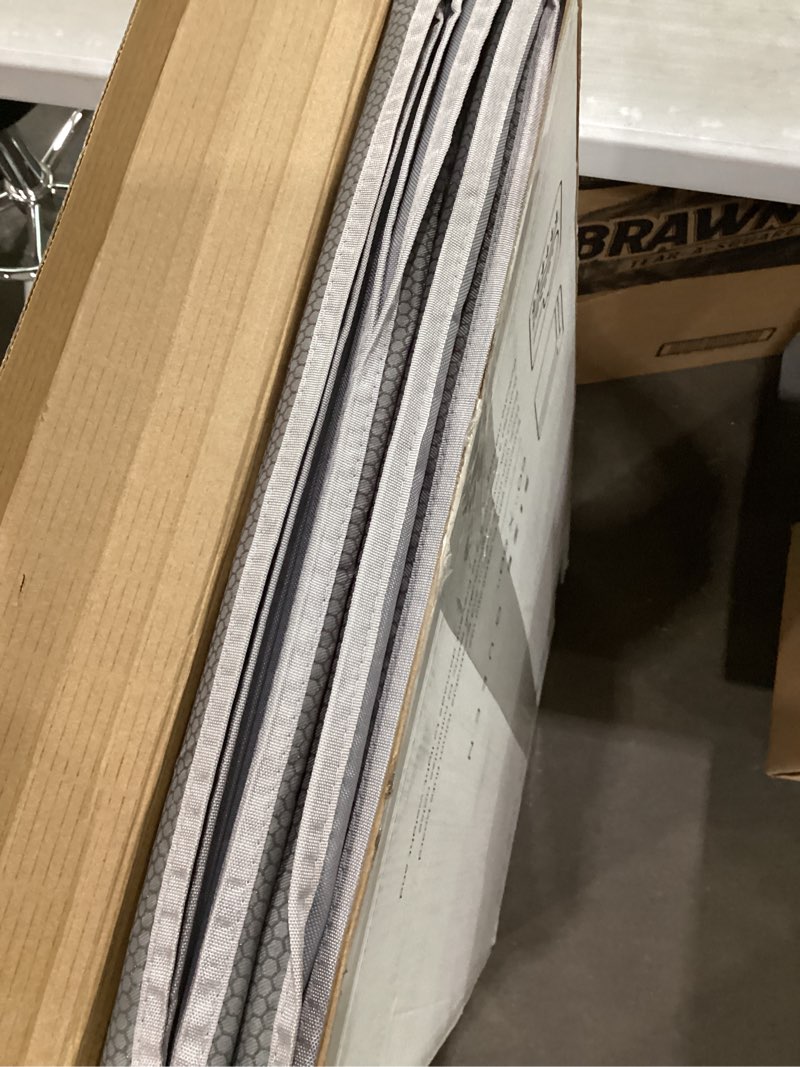 https://lotting-media.assets.bidfta.com/lotting_4ae95cd3-daf8-480d-a9da-db7249e4a7c5