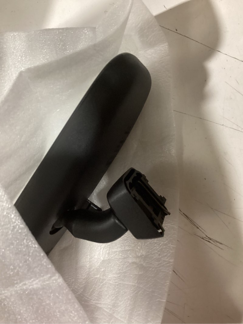 Condition photo showing Good Condition for autokay 87810-52041 interior rear view mirror fits for toyota rav4 2004-2015,yaris 2006-2016,prius 2011-2019,corolla 1969-2020,land cruiser 1960-2019,camry 1983-2019, highlander 2001-2019