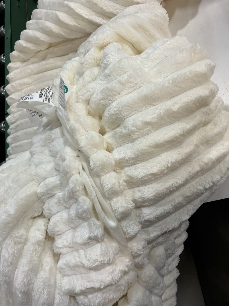 Condition photo showing As Is for (( missing pillowcases))bedelite fleece california king comforter set -super soft & warm fluffy cream white bedding, luxury fuzzy heavy bed set for winter with 2 pillow cases