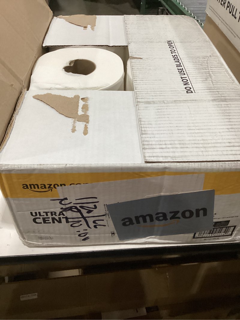 Condition photo showing New/Like New for AmazonCommercial 2-Ply Soft, Absorbent Centerpull Paper Towels Compatible with Universal Dispensers, FSC Certified, 7.6 x 9 in, 6 Rolls, 600 Towels per Roll