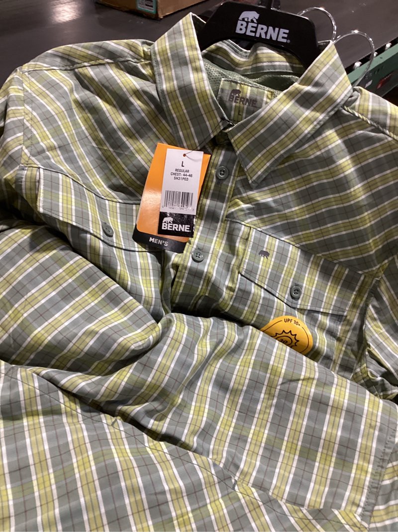 Condition photo showing Good Condition for BERNE APPAREL Men's Yellow Light weight Poplin Short sleeve Checked Button-down shirt ( L )