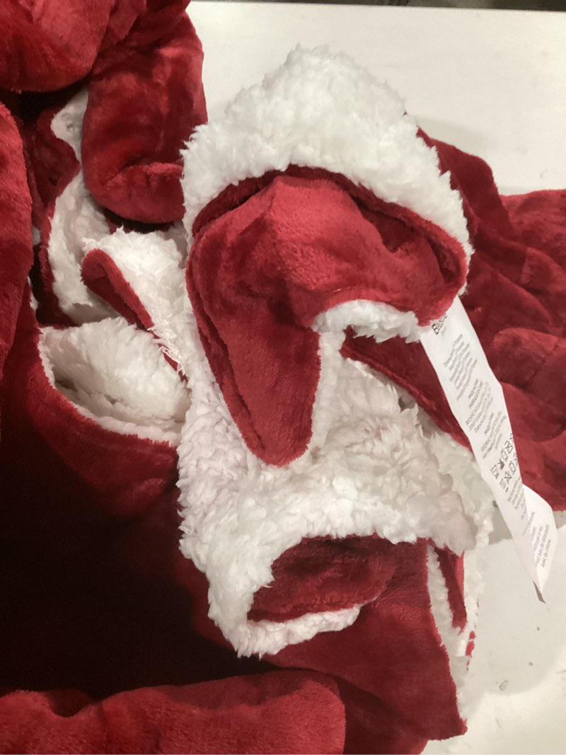 Condition photo showing Good Condition for (Product look like the original). Bedsure Queen Comforter Set Grey - Bed in a Bag Queen Size Bedding 7 Pieces, GentleSoft™ Pintuck Bed Set Gift for Family, Pinch Pleat All Season Comforter with Sheets, Pillowcases & Shams Queen 01 - Grey