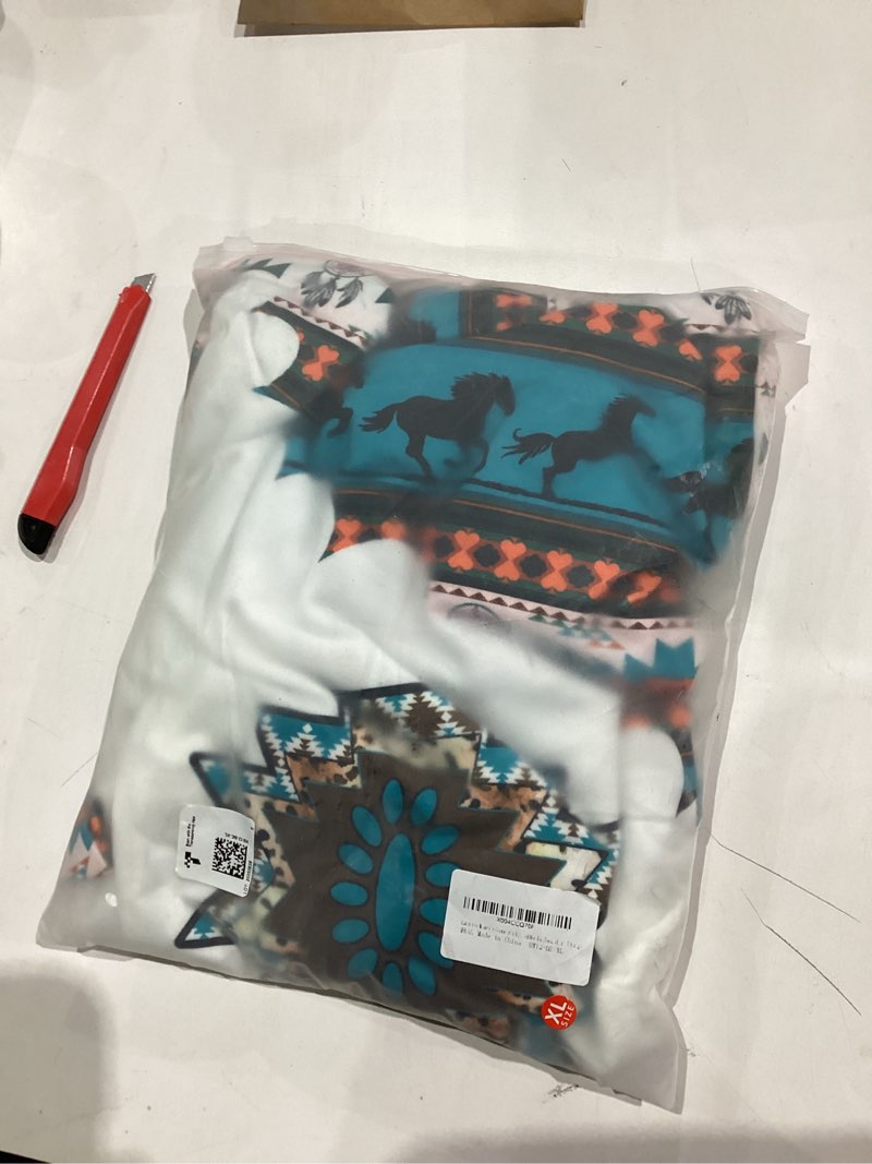 Condition photo showing New/Like New for Lanaoree Women's Geometric Horse Print Aztec Hoodie Pullover Cowgirl Western Ethnic Rhombus Printed Hooded Sweatshirt X-Large Blue