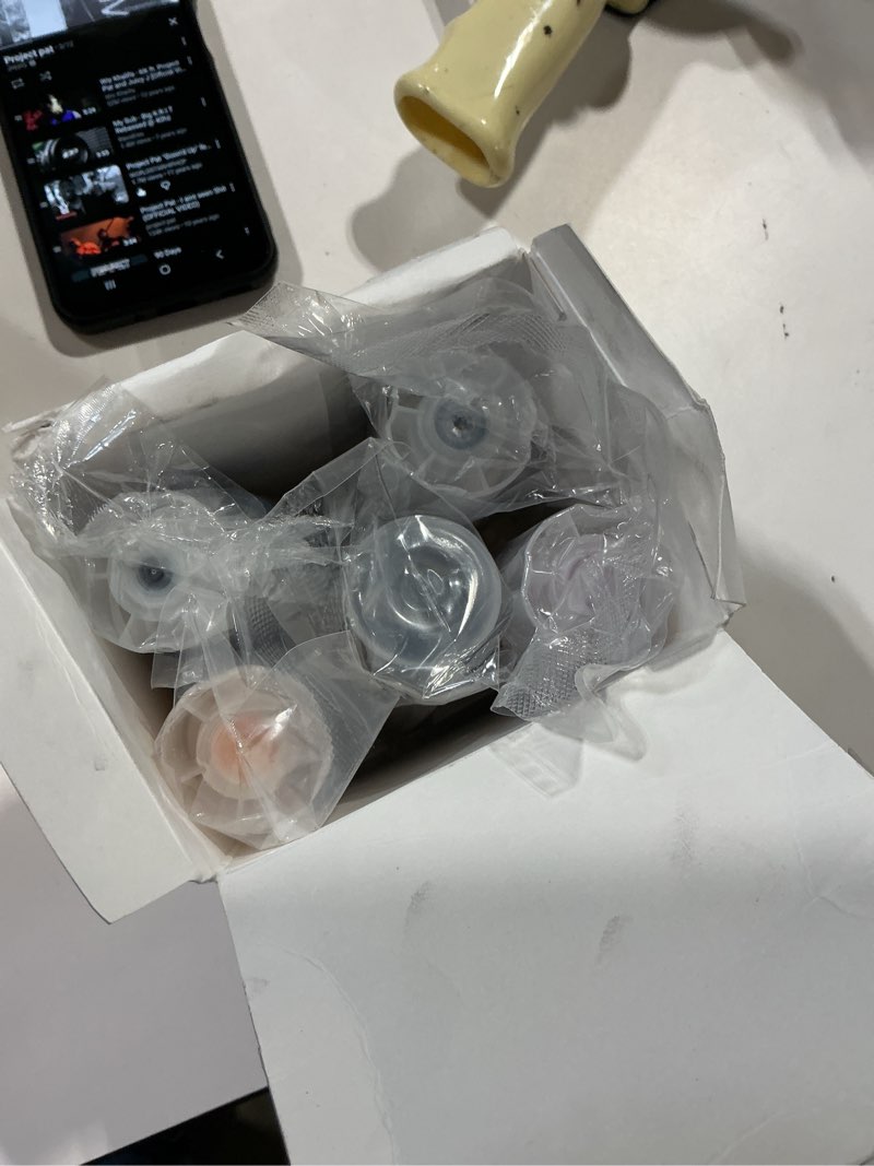 Condition photo showing New/Like New for epson 552 ecotank ink ultra-high capacity bottle five color combo pack (t552920-s) works with et-8500, 8550 ultra-high capacity ink