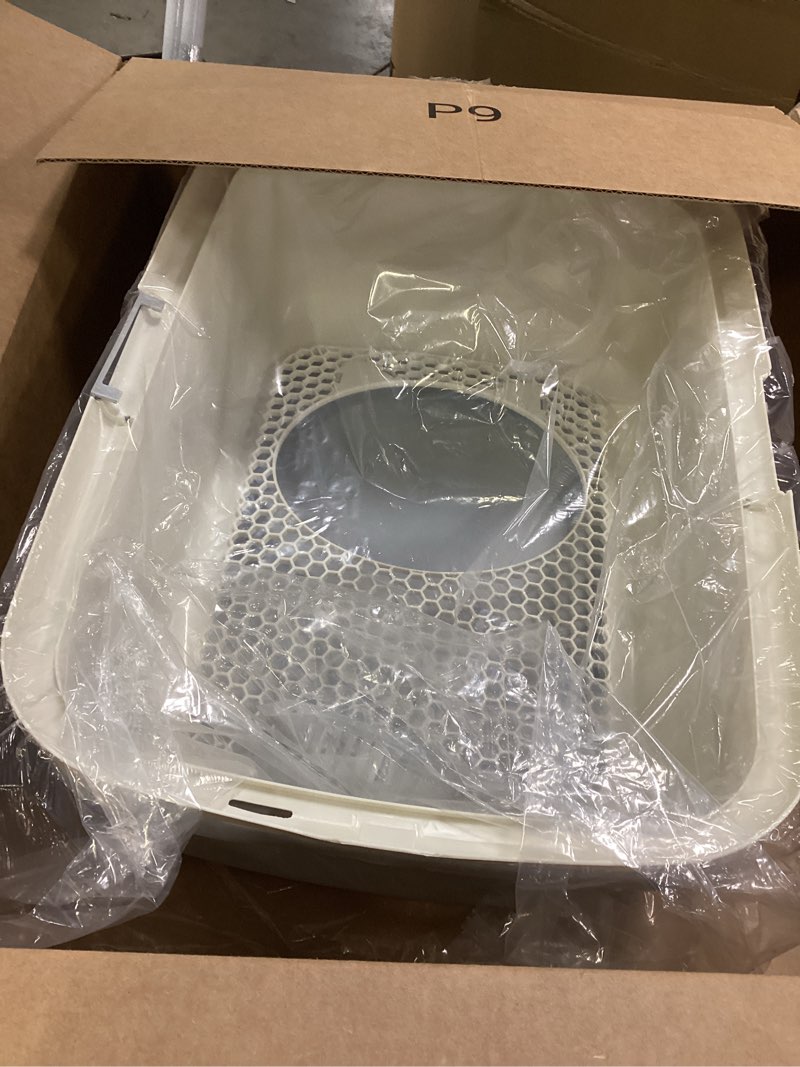 Condition photo showing Good Condition for Smart Paws Covered Litter Box for Cats – Enclosed Design with Odor Control, No Mess, Easy Clean, Large Size for Multiple Cats Grey