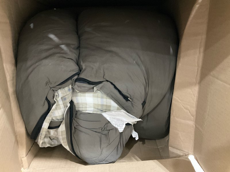 Condition photo showing Good Condition for coleman heritage big & tall 10°f flannel sleeping bag, xl sleeping bag fits adults up to 6ft 7in tall, machine washable, great for camping, hunting, guests, & more