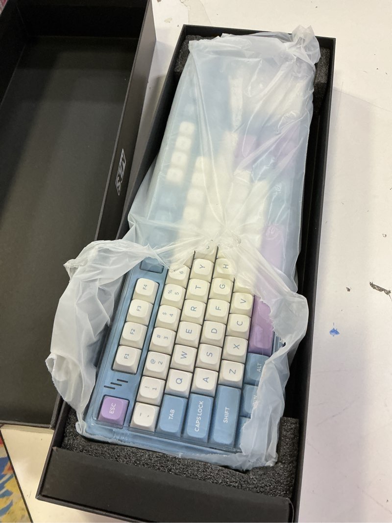 Condition photo showing Good Condition for mechlands blade101 wireless aluminum gaming keyboard, bt5.0/2.4ghz/usb-c hot swappable custom mechanical keyboard with 8000mah battery, gasket structure, rgb backlit, nkro for win/mac (blue)