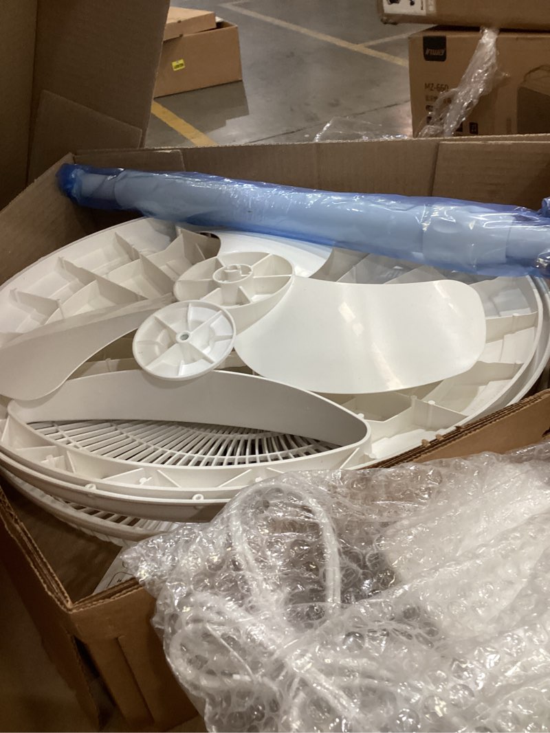 Condition photo showing As Is for lasko 2520 oscillating stand fan,white 16 inch