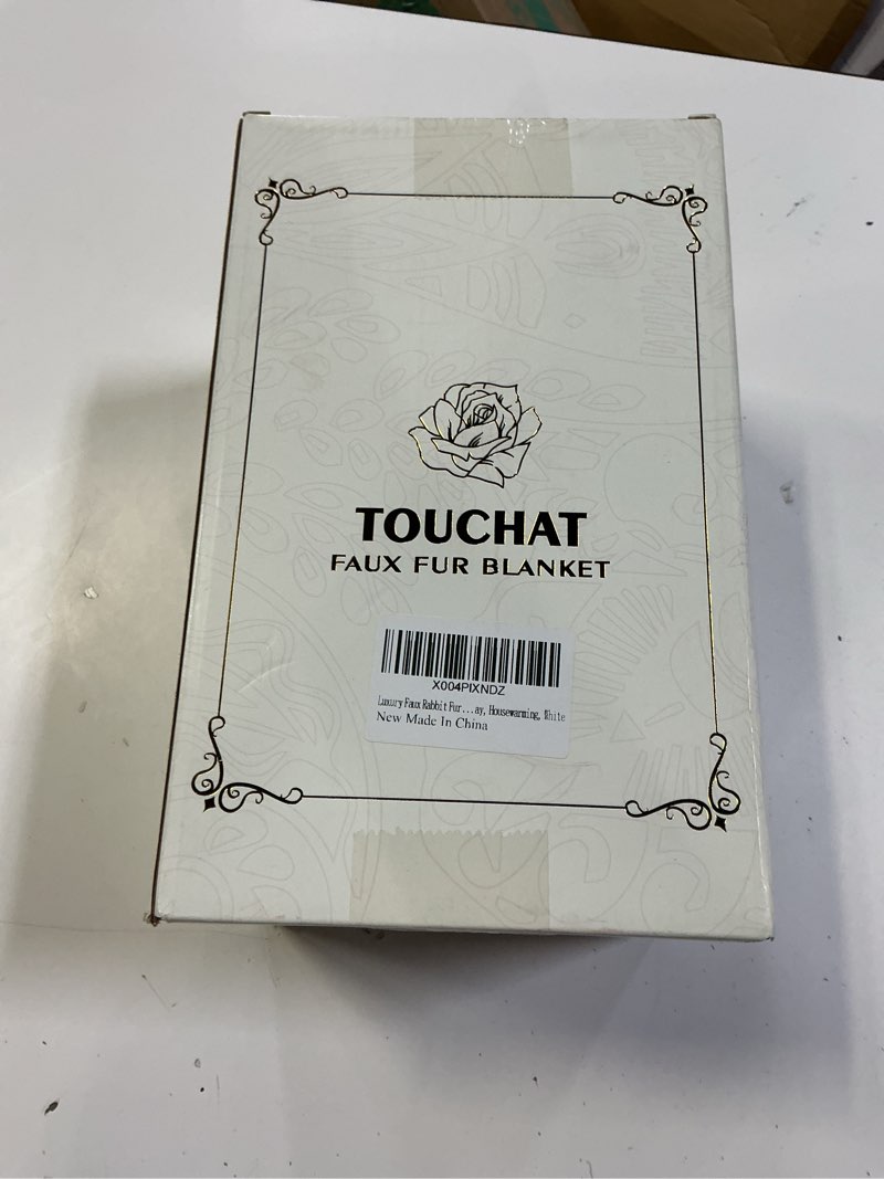 Condition photo showing New/Like New for touchat faux fur throw blanket, luxury 1000gsm ultra thick warm rabbit blanket for couch bed sofa, 3d checkered pattern soft winter heavy minky fluffy blankets for women christmas birthday gift, white white throw-50''*60''