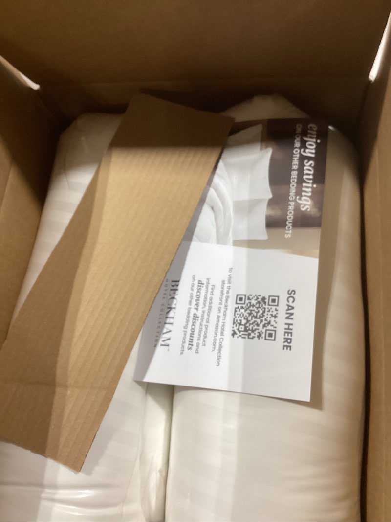 Condition photo showing New/Like New for Beckham Hotel Collection Bed Pillows Standard/Queen Size Set of 2 - Original Soft Down Alternative Pillow for Sleeping - Soft Support for Back, Stomach or Side Sleepers
