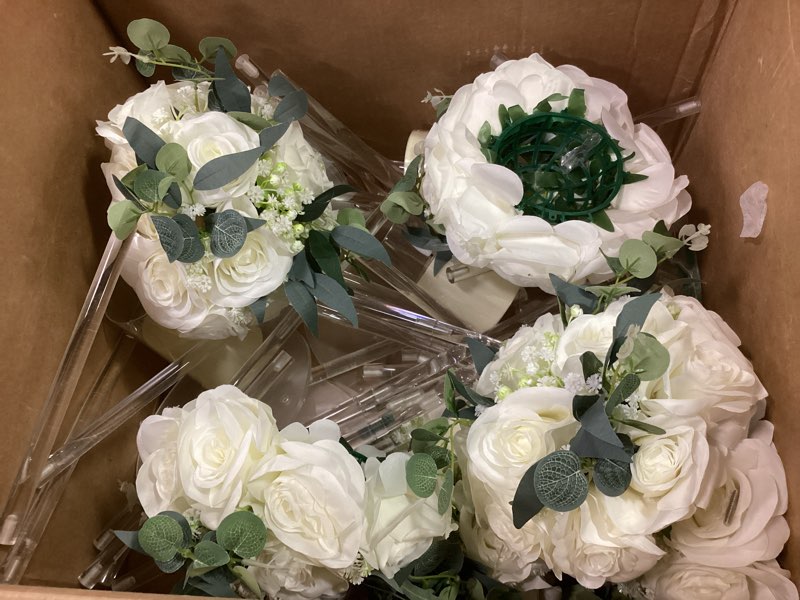 Condition photo showing As Is for Daifunli 18 Pcs 20 Inch Tall Acrylic Vase Stand Wedding Centerpieces Holder with Artificial Flower B
