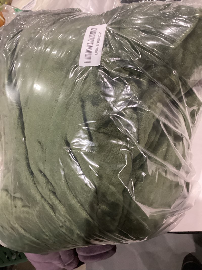 Condition photo showing As Is for Homemate Electric Heated Blanket Queen - 84"x90" Heating Bed Blankets Throw with 10 Heating Levels 8 Hours Auto Off Fast Heating Over-Heated Protection Ultra Soft Warm Flannel ETL Certified Green 08-olive Green Queen 84"x90"