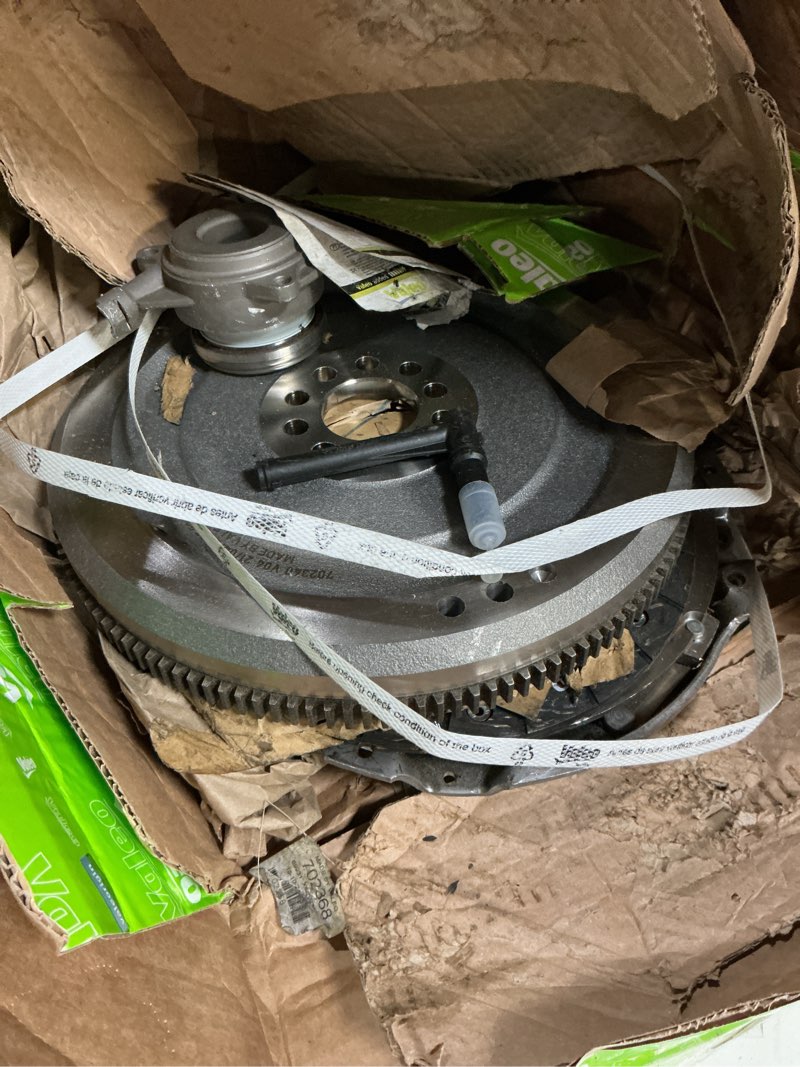 Condition photo showing As Is for valeo 52405616 solid flywheel clutch conversion kit