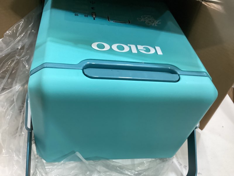 Condition photo showing Good Condition for igloo tag along too coolers | insulated hard shell picnic style cooler | rolling ice chest lagoon teal highrise