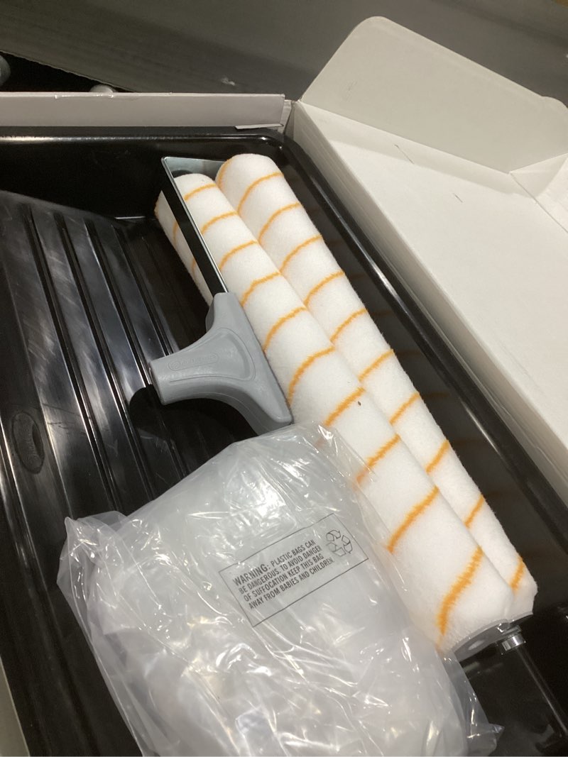 Condition photo showing Good Condition for rollingdog 18 inch paint roller - 18" paint roller kit,paint tray kit with 2pcs tray liners