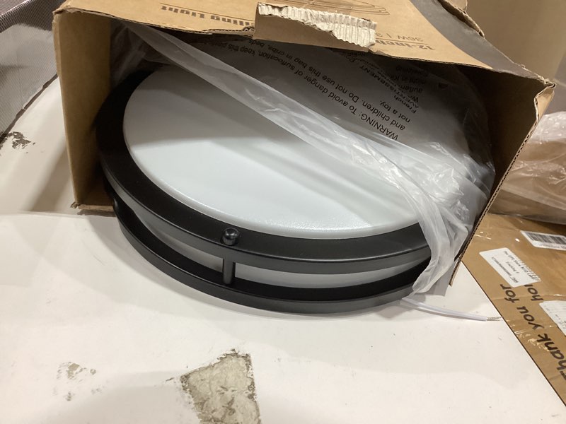 Condition photo showing Good Condition for 12 Inch Flush Mount Ceiling Lights, 36W 3200LM Black Dimmable Light Fixtures Ceiling Mount, 3000K-5000K Selectable Modern Kitchen Light Fixtures for Stairwell, Balcony, Corridor, Laundry (2-Pack) 3CCT-Black 12 Inch-36W-2 Pack