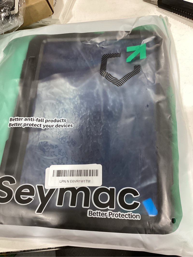 Condition photo showing Good Condition for seymac case for ipad pro 13 inch m5 2025 / m4 2024, heavy duty shockproof protective case with screen protector, 360° rotating stand, hand/shoulder strap and pen holder, black black/black for ipad pro 13