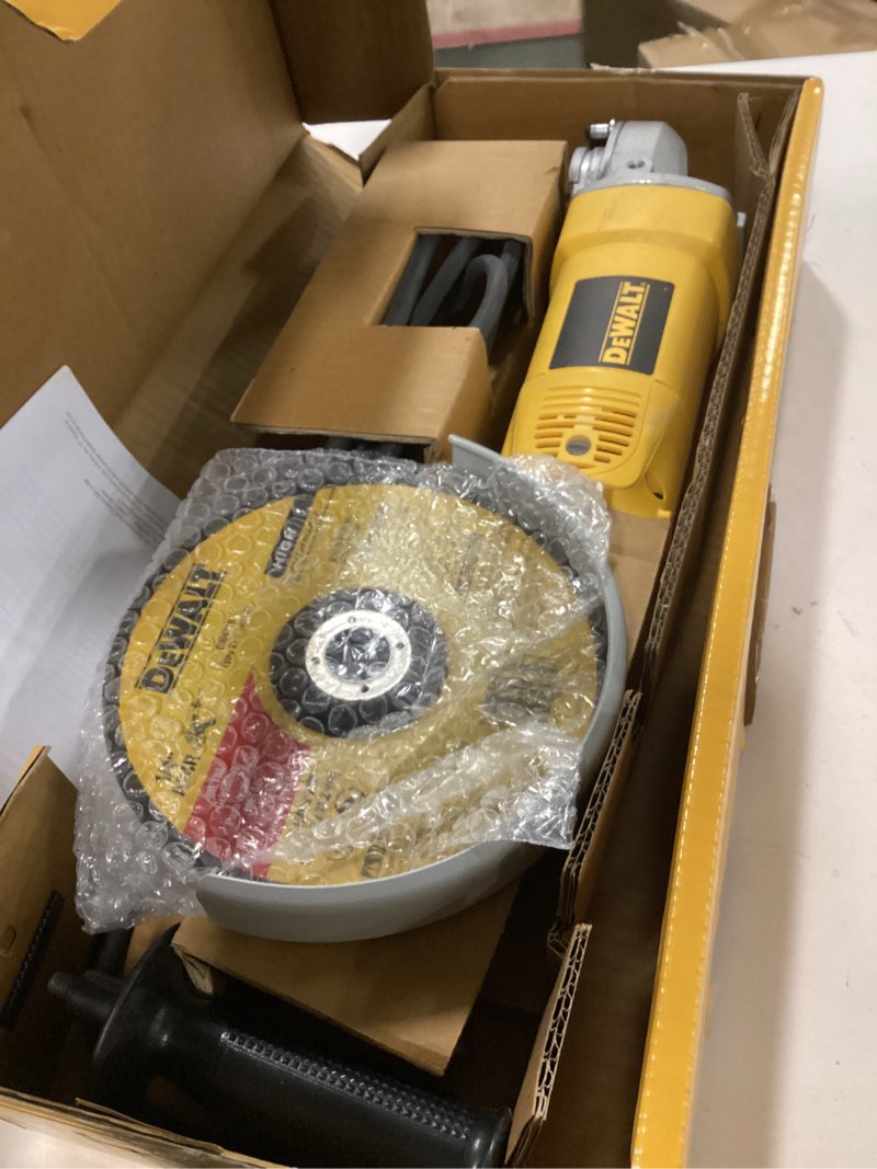 Condition photo showing Good Condition for DEWALT Angle Grinder, 7-Inch, 13-Amp, 8,000 RPM, With Dust Ejection System, Corded (DW840)