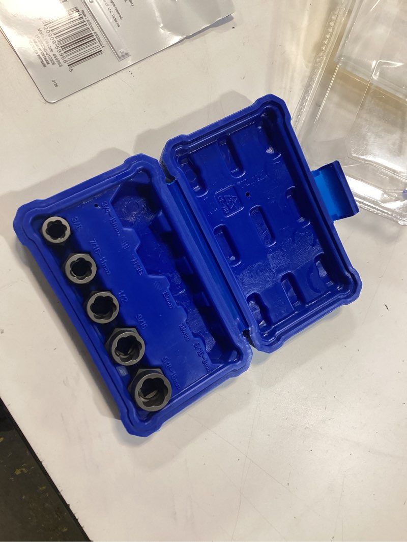 Condition photo showing As Is for kobalt 5-pack metric and standard sae 3/8-in drive impact bolt extractor set