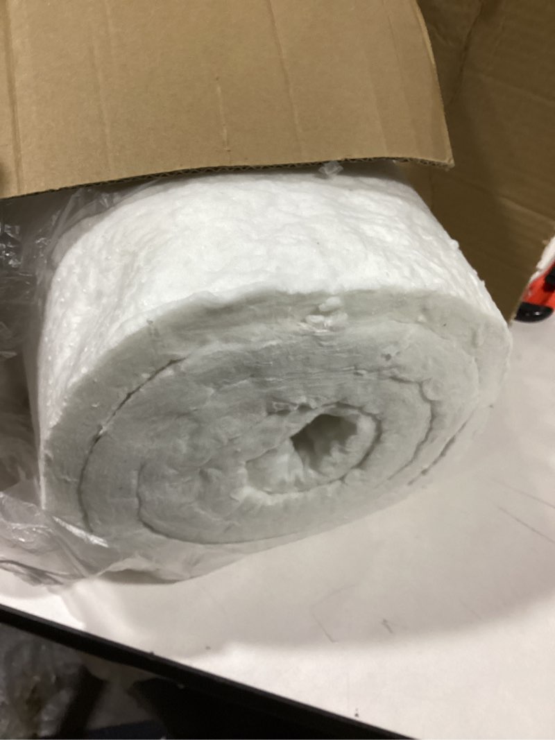 Condition photo showing Good Condition for 1"x24"x72",2400F Ceramic Fiber Fireproof Insulation Blanket, Applicable to Furnace, forging, kiln and Stove 1inch (Thick) x24inch x72inch