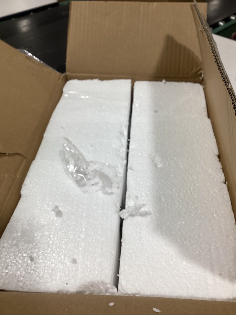 Condition photo showing New/Like New for Deco 79 Crystal Abstract Decorative Sculpture Jack Inspired Home Decor Statues with Clear Resting Orbs, Set of 2 Accent Figurines 8", 7"H, Clear