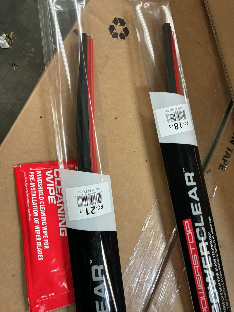 Condition photo showing Good Condition for powerclear 21\" and 18\" wiper blade set