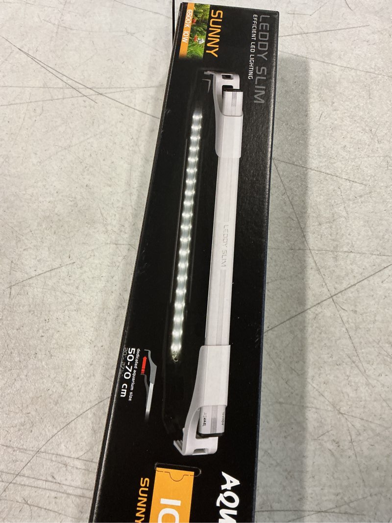 Condition photo showing New/Like New for Aquael Leddy Slim Plant Premium Aquarium Light White  10W 20 -27.5
