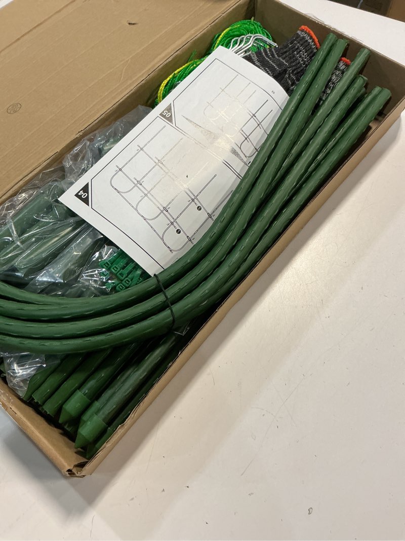 Condition photo showing Good Condition for Garden Cucumber Trellis for Climbing Plants Outdoor, 48x48inch U-Shape Arch Trellis for Garden Raised Bed, Plant Support for Grape Vine Tomato Vegetable Pea Bean, Green 48"W x 48"H-GREEN